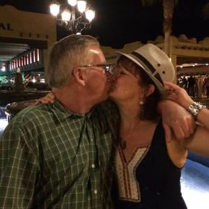 Meet your Posher, Leslie